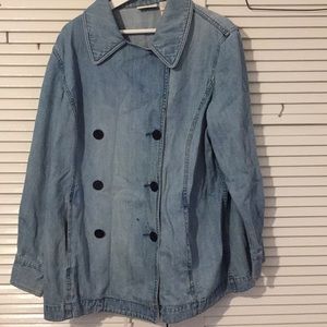 Vintage Liz Claiborne woman Jean jacket